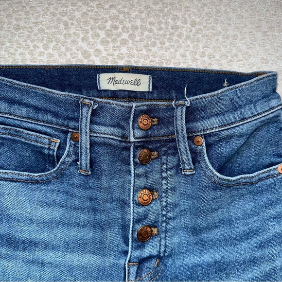 Madewell 10” High Rise Medium Wash Jeans - Picture 3 of 4